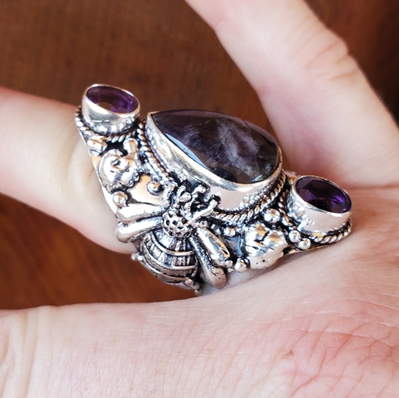 New Chevron Amethyst 925 Silver Queen Bee Statement Ring. - Picture 11 of 16